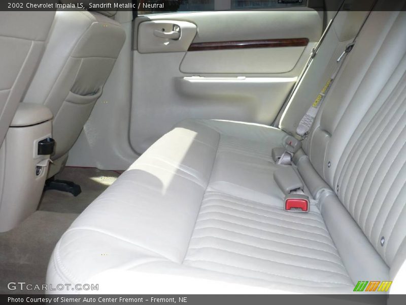 Sandrift Metallic / Neutral 2002 Chevrolet Impala LS