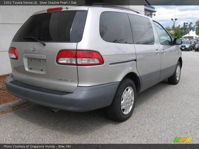 Silver Shadow Pearl / Oak 2001 Toyota Sienna LE