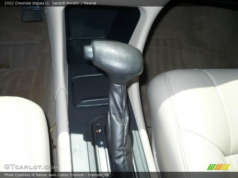 Sandrift Metallic / Neutral 2002 Chevrolet Impala LS