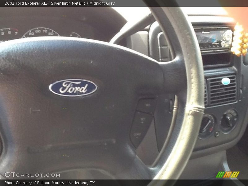 Silver Birch Metallic / Midnight Grey 2002 Ford Explorer XLS