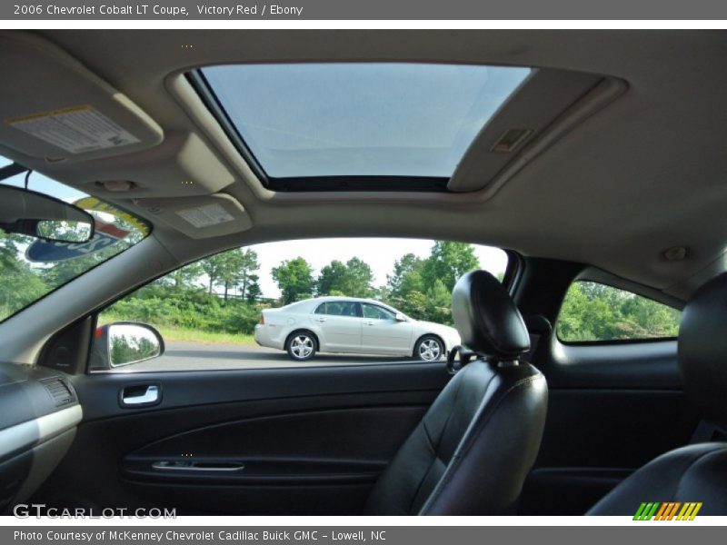 Victory Red / Ebony 2006 Chevrolet Cobalt LT Coupe