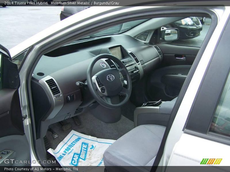 Millenium Silver Metallic / Burgundy/Gray 2004 Toyota Prius Hybrid