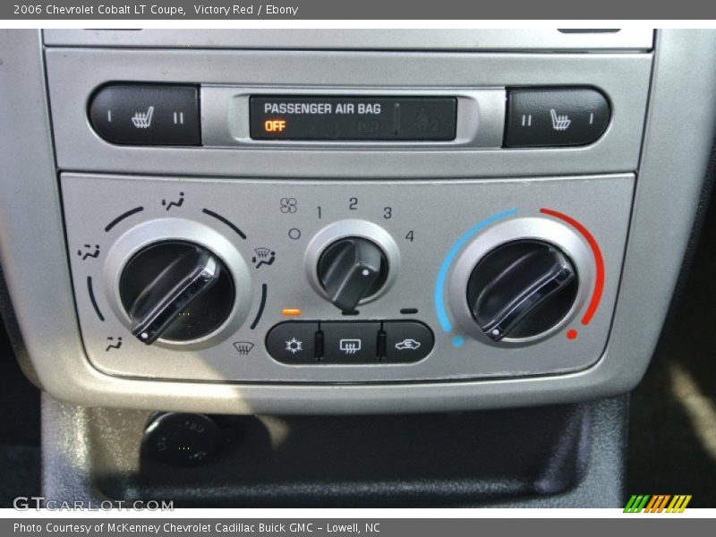Victory Red / Ebony 2006 Chevrolet Cobalt LT Coupe