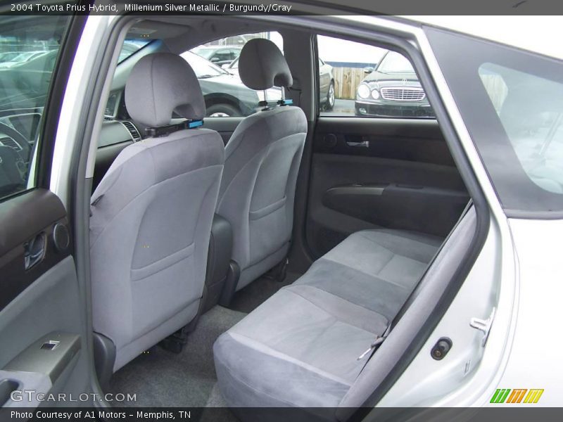 Millenium Silver Metallic / Burgundy/Gray 2004 Toyota Prius Hybrid