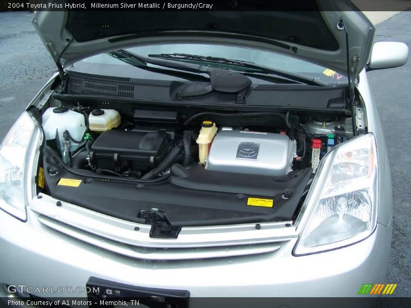 Millenium Silver Metallic / Burgundy/Gray 2004 Toyota Prius Hybrid
