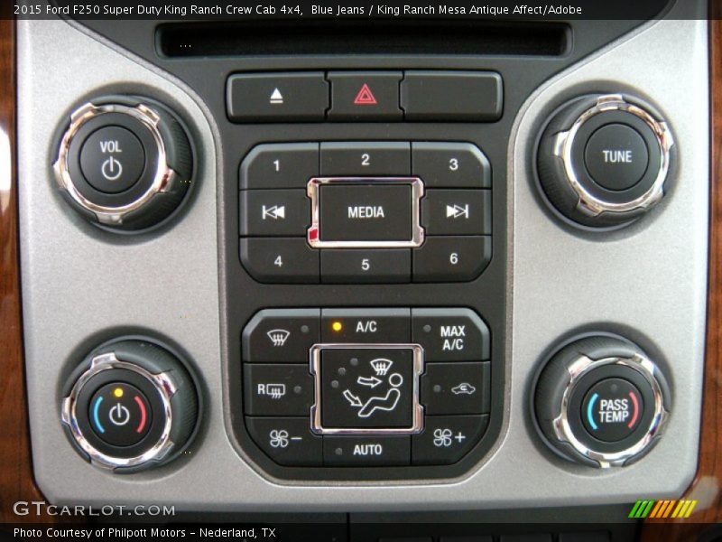 Blue Jeans / King Ranch Mesa Antique Affect/Adobe 2015 Ford F250 Super Duty King Ranch Crew Cab 4x4
