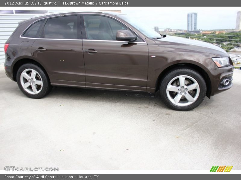Teak Brown Metallic / Cardamom Beige 2012 Audi Q5 3.2 FSI quattro