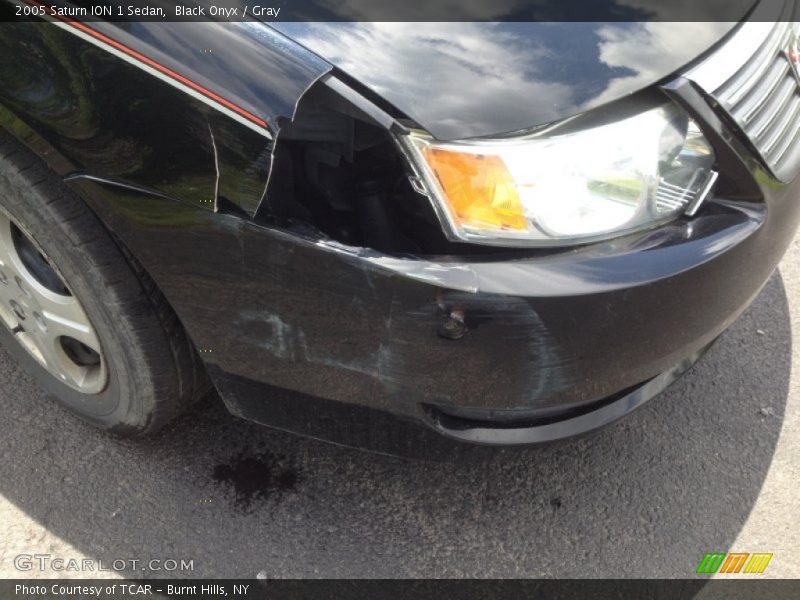 Black Onyx / Gray 2005 Saturn ION 1 Sedan