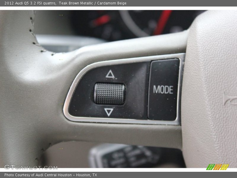 Teak Brown Metallic / Cardamom Beige 2012 Audi Q5 3.2 FSI quattro