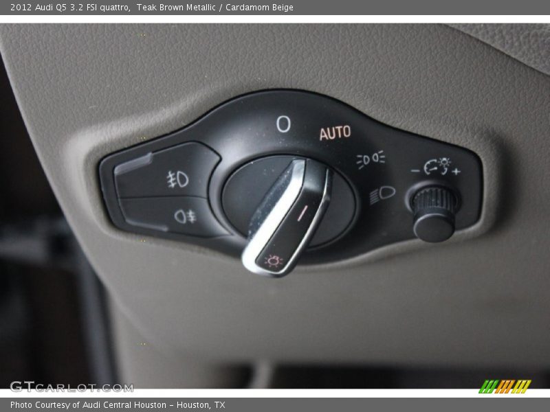 Teak Brown Metallic / Cardamom Beige 2012 Audi Q5 3.2 FSI quattro