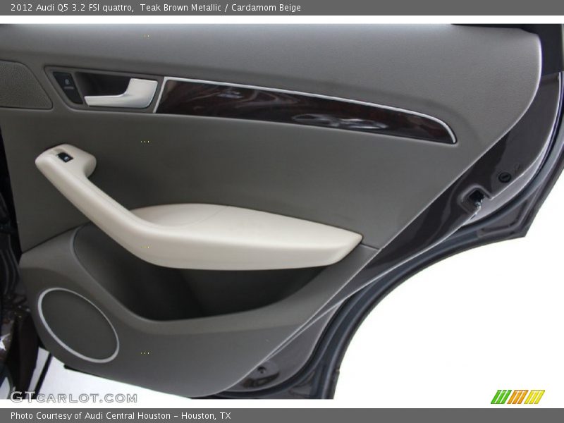 Teak Brown Metallic / Cardamom Beige 2012 Audi Q5 3.2 FSI quattro