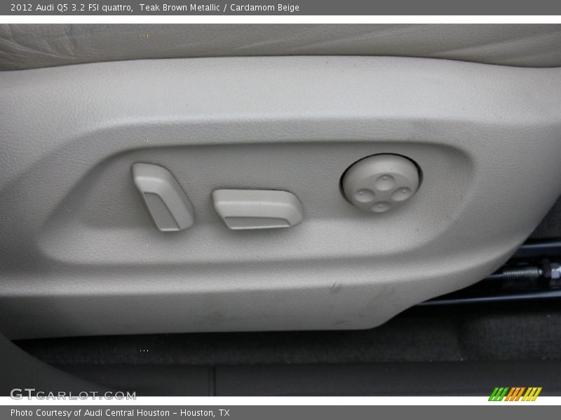 Teak Brown Metallic / Cardamom Beige 2012 Audi Q5 3.2 FSI quattro