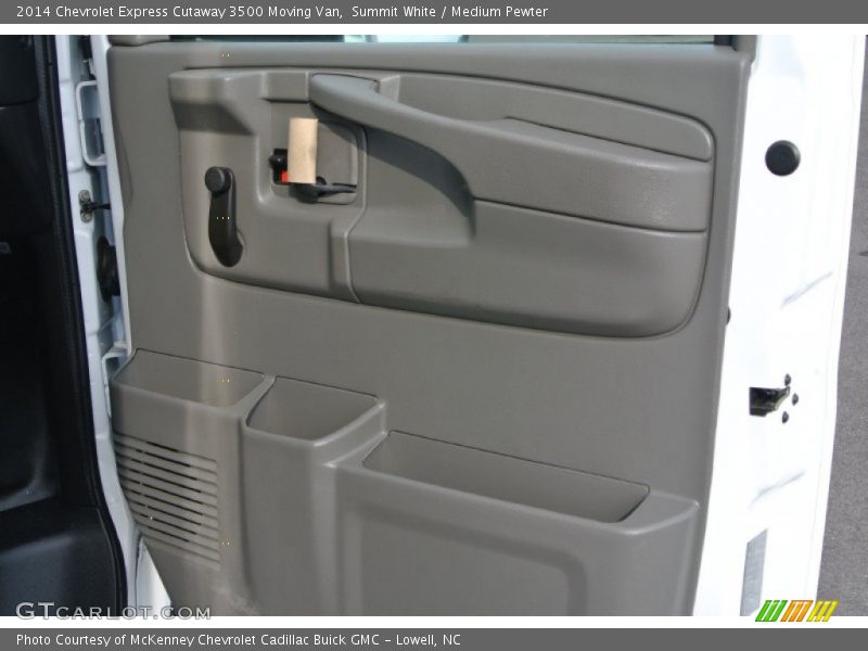 Summit White / Medium Pewter 2014 Chevrolet Express Cutaway 3500 Moving Van