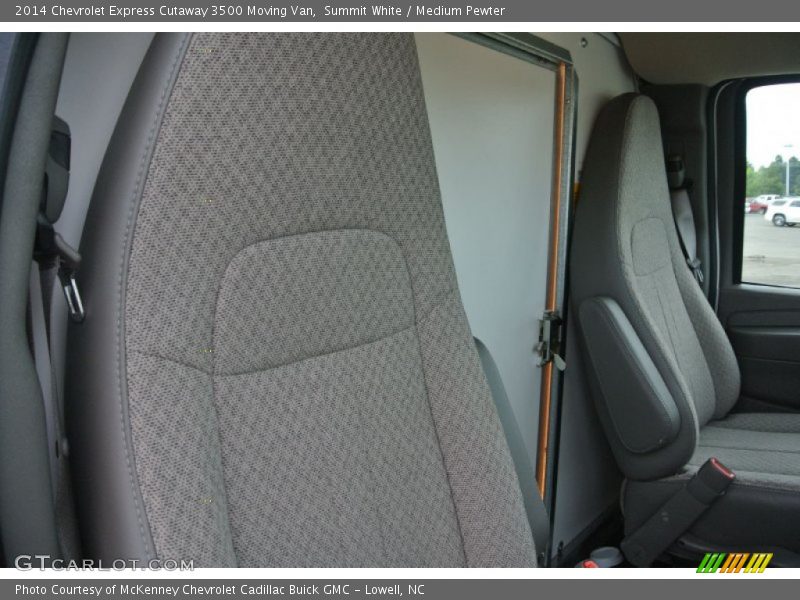 Summit White / Medium Pewter 2014 Chevrolet Express Cutaway 3500 Moving Van