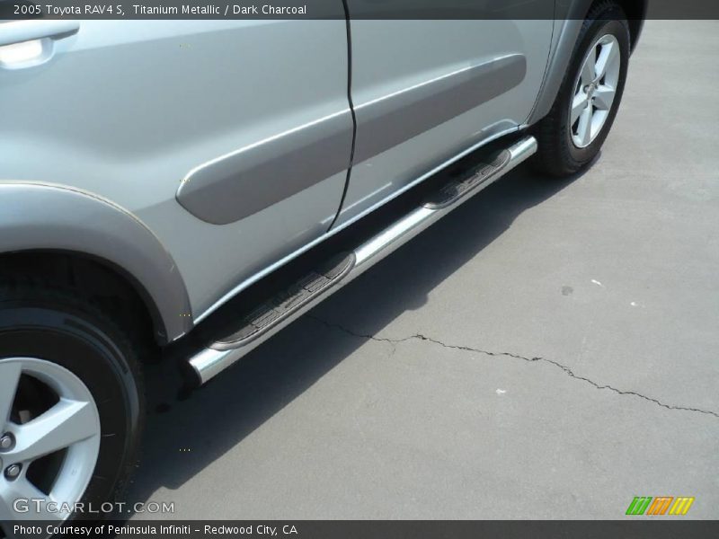 Titanium Metallic / Dark Charcoal 2005 Toyota RAV4 S