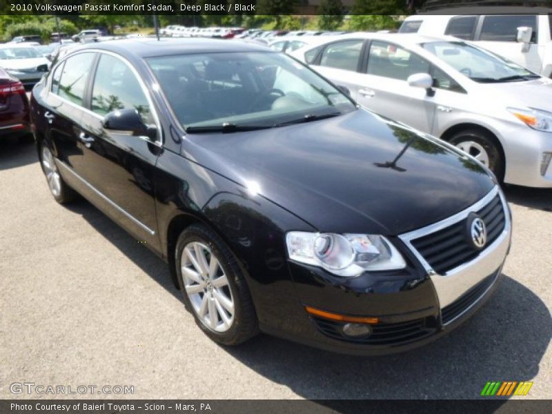 Deep Black / Black 2010 Volkswagen Passat Komfort Sedan