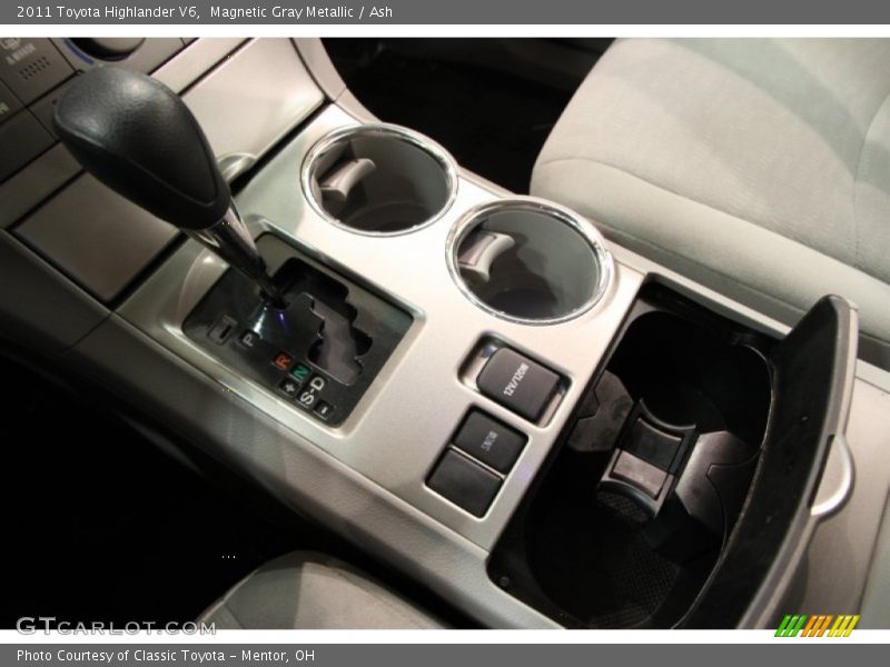 Magnetic Gray Metallic / Ash 2011 Toyota Highlander V6