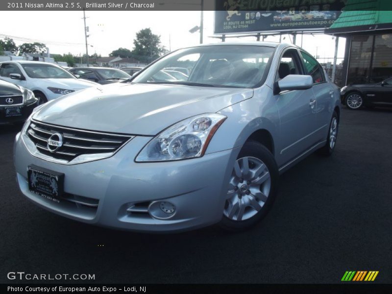 Brilliant Silver / Charcoal 2011 Nissan Altima 2.5 S