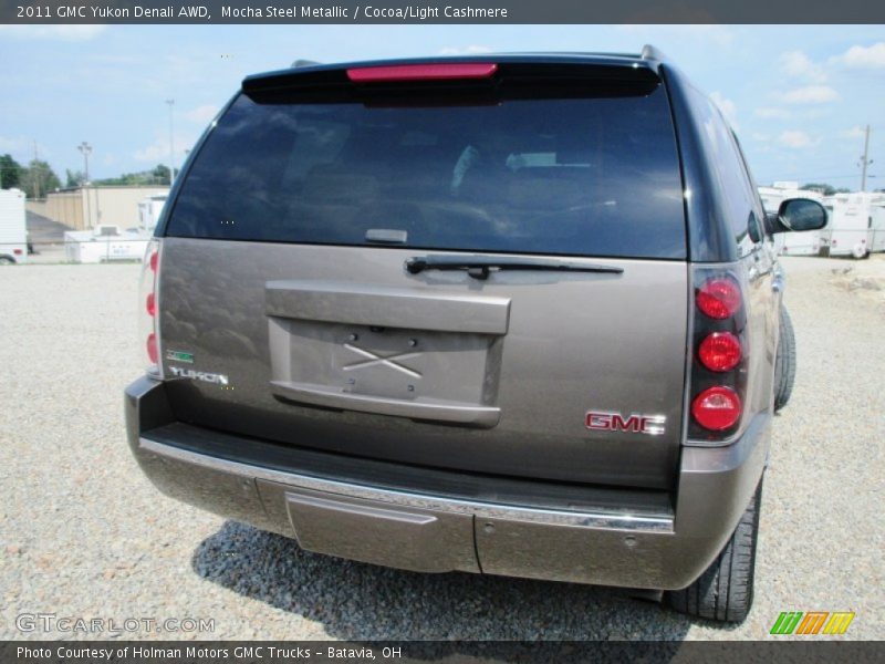 Mocha Steel Metallic / Cocoa/Light Cashmere 2011 GMC Yukon Denali AWD