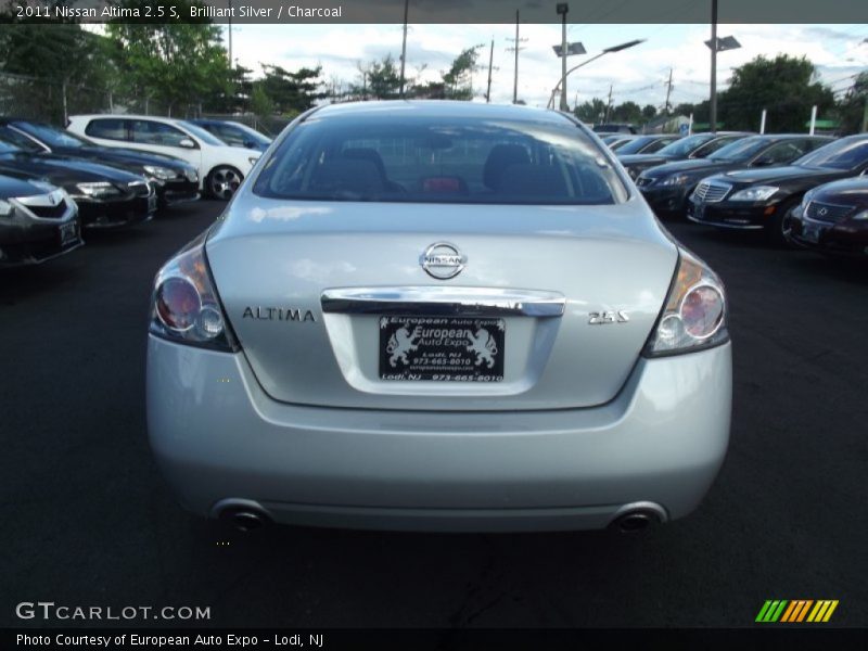 Brilliant Silver / Charcoal 2011 Nissan Altima 2.5 S