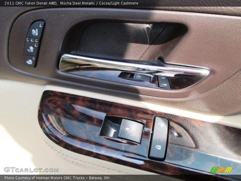 Mocha Steel Metallic / Cocoa/Light Cashmere 2011 GMC Yukon Denali AWD
