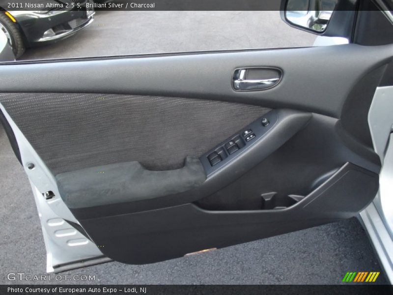 Brilliant Silver / Charcoal 2011 Nissan Altima 2.5 S