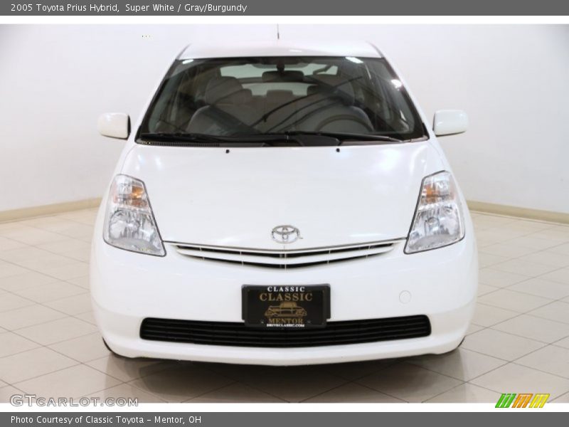 Super White / Gray/Burgundy 2005 Toyota Prius Hybrid