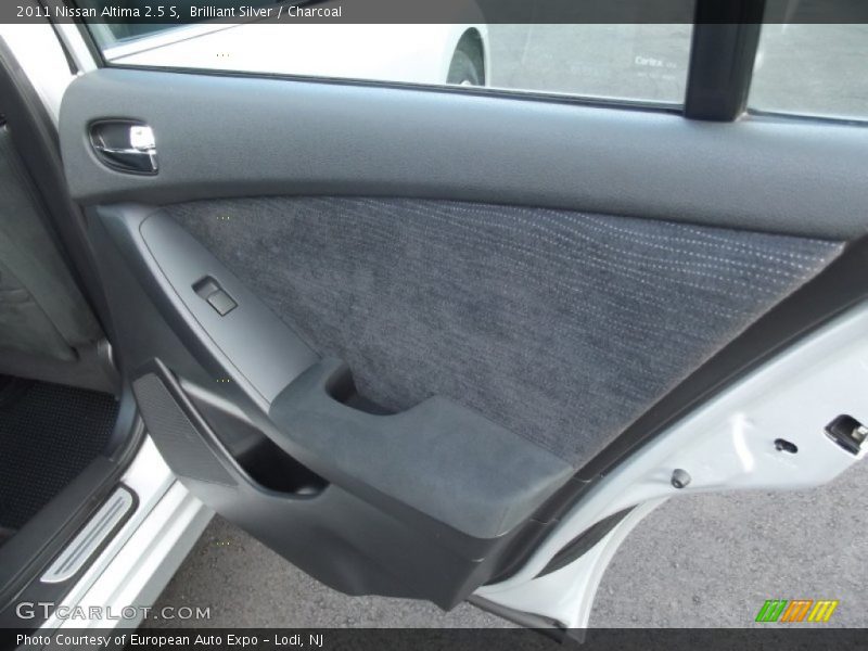 Brilliant Silver / Charcoal 2011 Nissan Altima 2.5 S