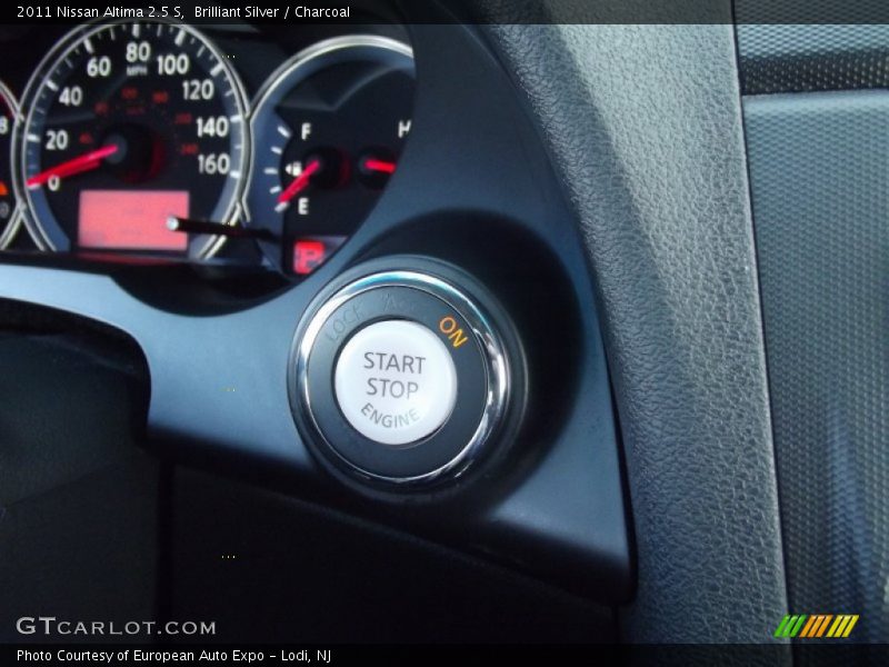 Brilliant Silver / Charcoal 2011 Nissan Altima 2.5 S