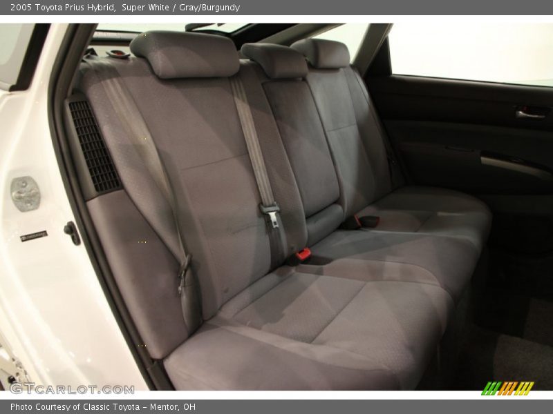 Super White / Gray/Burgundy 2005 Toyota Prius Hybrid