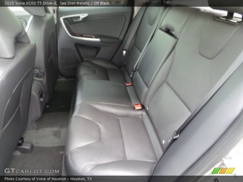 Sea Shell Metallic / Off Black 2015 Volvo XC60 T5 Drive-E