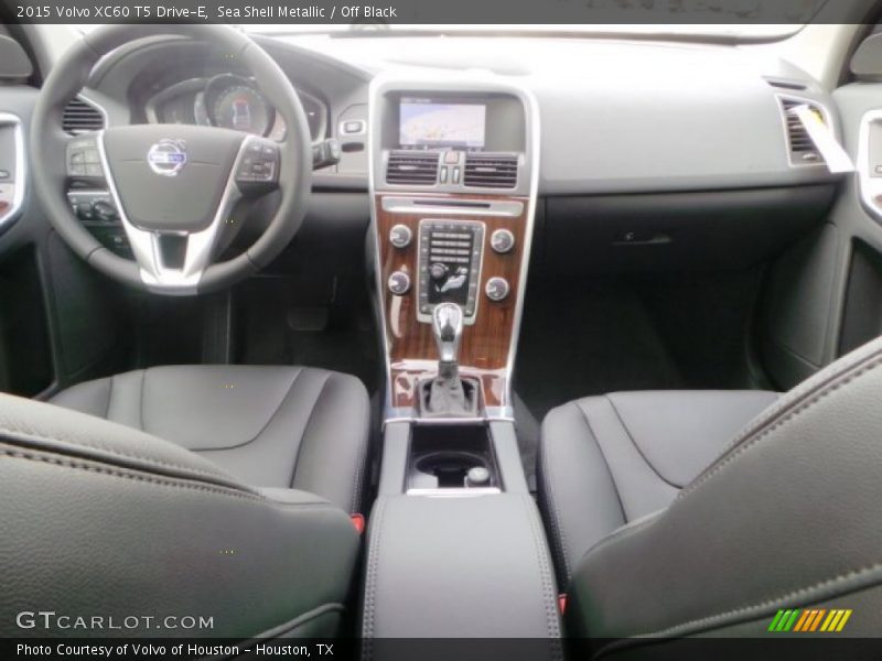 Sea Shell Metallic / Off Black 2015 Volvo XC60 T5 Drive-E