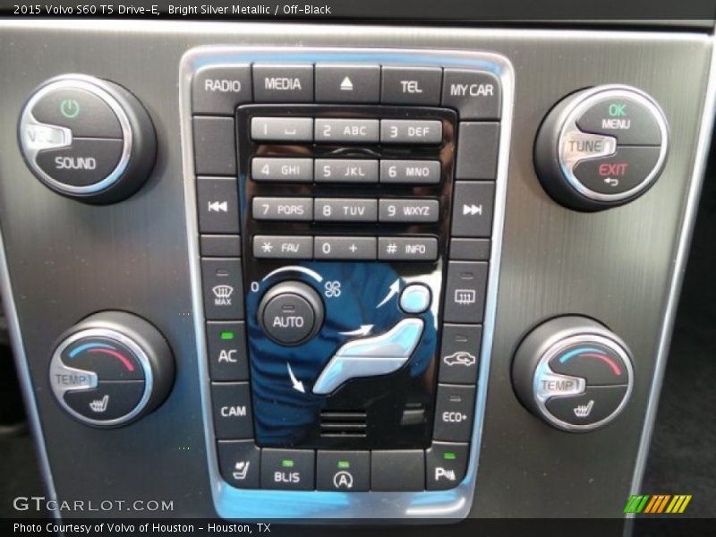 Bright Silver Metallic / Off-Black 2015 Volvo S60 T5 Drive-E