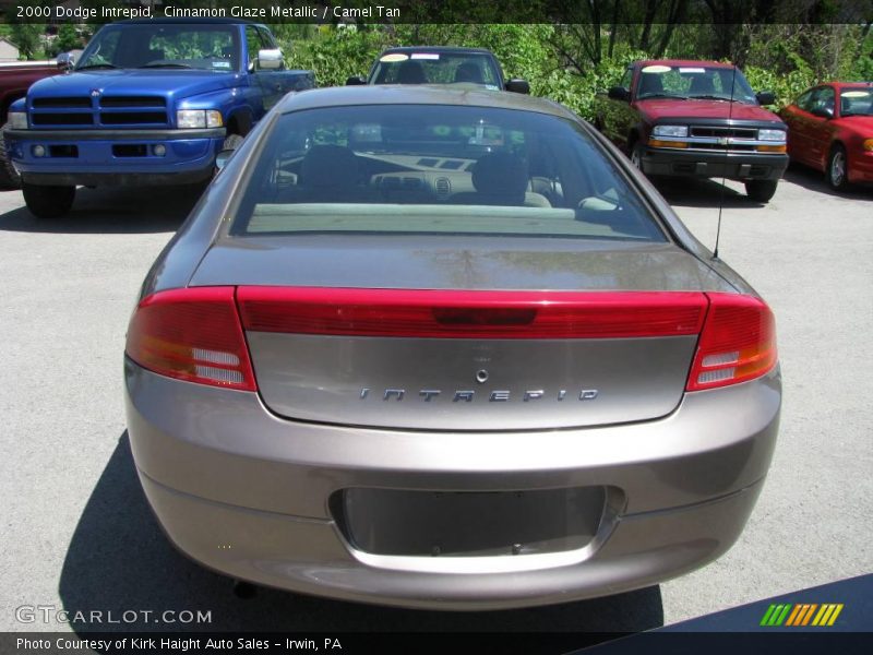 Cinnamon Glaze Metallic / Camel Tan 2000 Dodge Intrepid