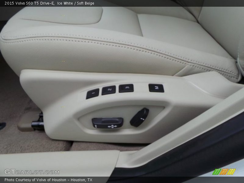 Ice White / Soft Beige 2015 Volvo S60 T5 Drive-E