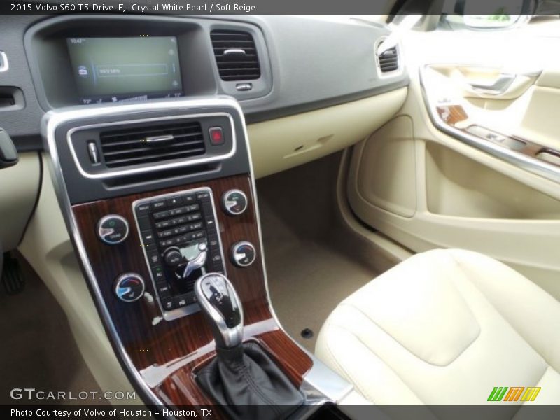 Crystal White Pearl / Soft Beige 2015 Volvo S60 T5 Drive-E