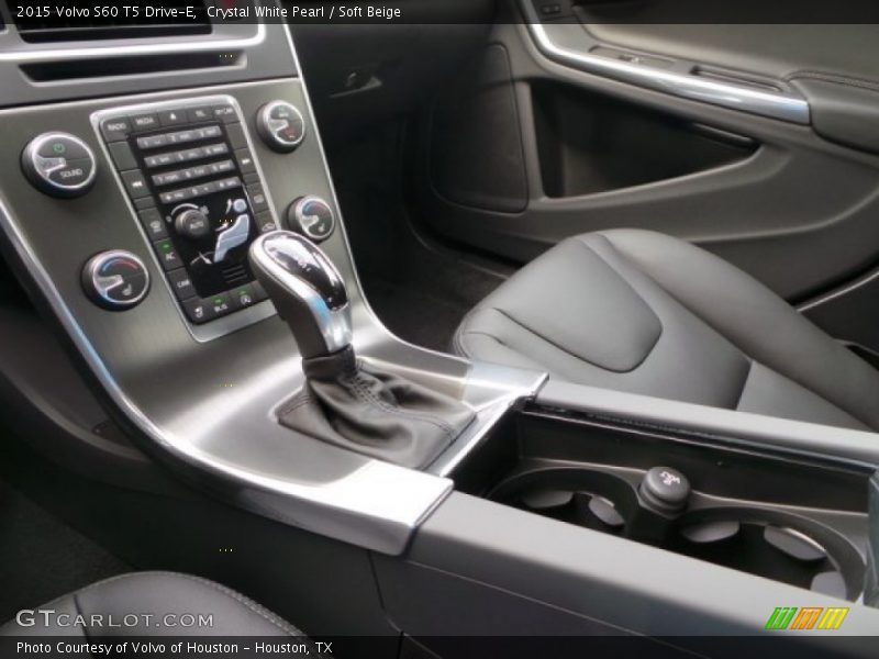 Crystal White Pearl / Soft Beige 2015 Volvo S60 T5 Drive-E