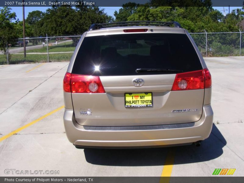 Desert Sand Mica / Taupe 2007 Toyota Sienna LE