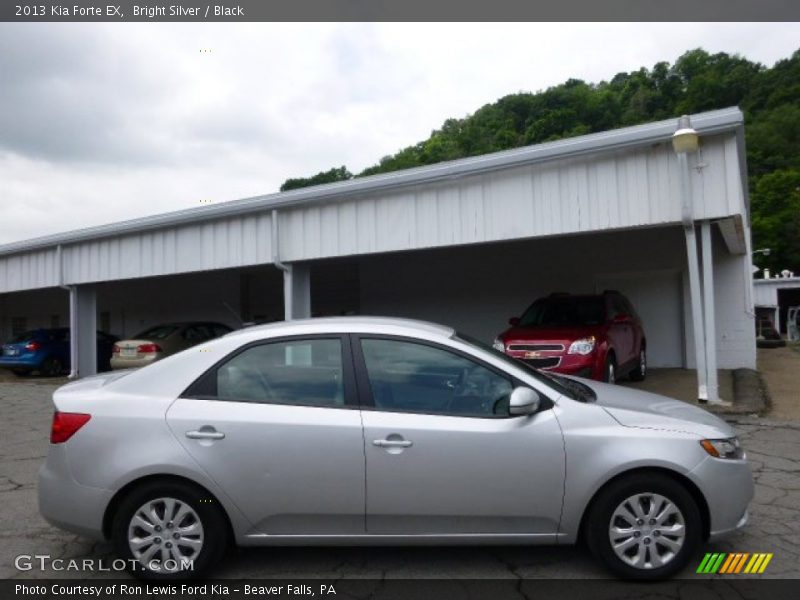 Bright Silver / Black 2013 Kia Forte EX