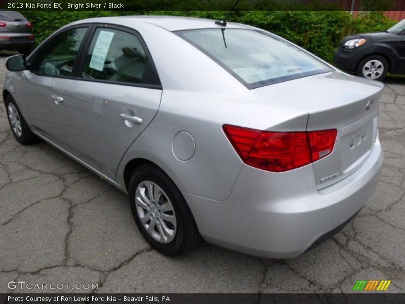 Bright Silver / Black 2013 Kia Forte EX