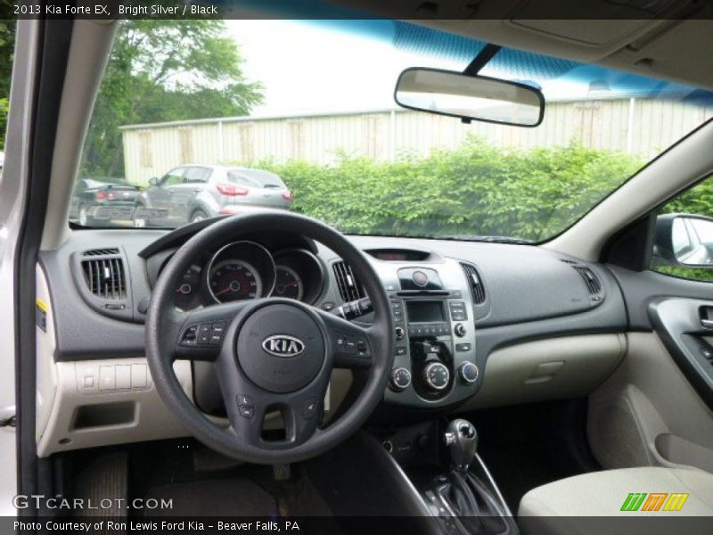 Bright Silver / Black 2013 Kia Forte EX