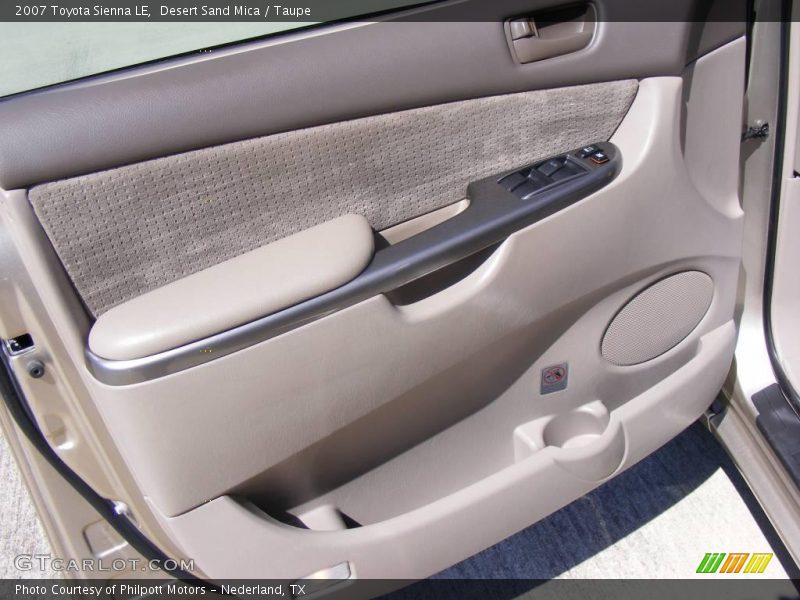 Desert Sand Mica / Taupe 2007 Toyota Sienna LE