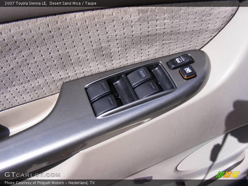 Desert Sand Mica / Taupe 2007 Toyota Sienna LE