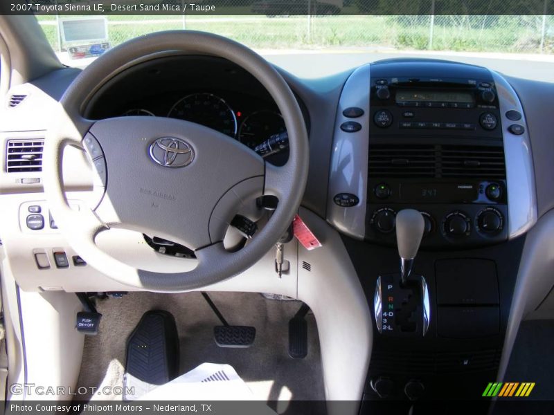 Desert Sand Mica / Taupe 2007 Toyota Sienna LE