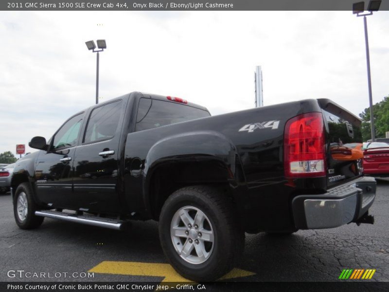 Onyx Black / Ebony/Light Cashmere 2011 GMC Sierra 1500 SLE Crew Cab 4x4