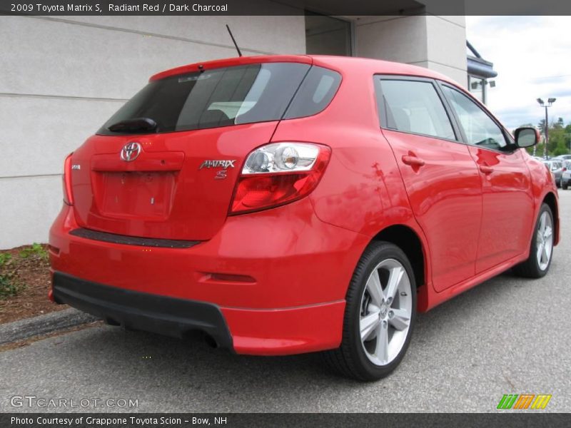 Radiant Red / Dark Charcoal 2009 Toyota Matrix S