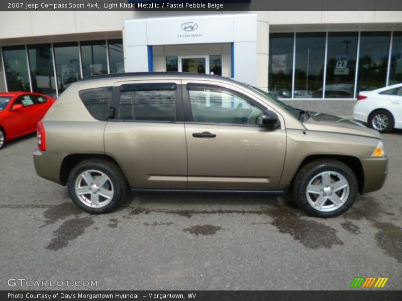 Light Khaki Metallic / Pastel Pebble Beige 2007 Jeep Compass Sport 4x4