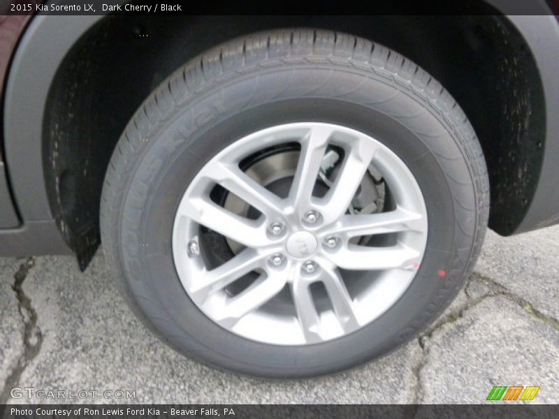 Dark Cherry / Black 2015 Kia Sorento LX