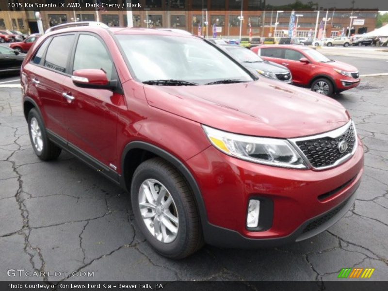 Front 3/4 View of 2015 Sorento LX AWD