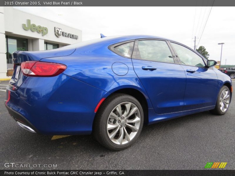 Vivid Blue Pearl / Black 2015 Chrysler 200 S